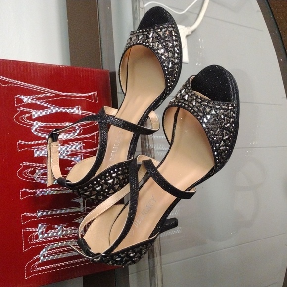 Delicacy Black and Silver Heels - Picture 1 of 11